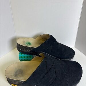 Dansko Black Suede Mules. Women’s Size 8.